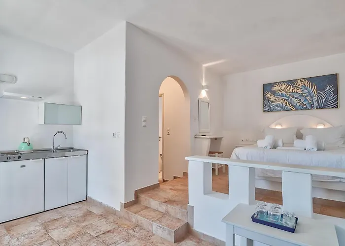 Palm Heaven Boutique Antiparos